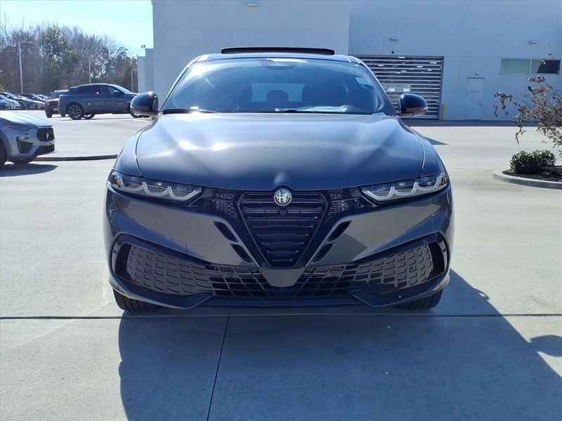 New 2026 Alfa Romeo Tonale Veloce AwdImage 4