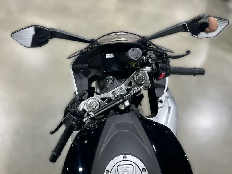 New 2026 CFMOTO 675SS Image 16