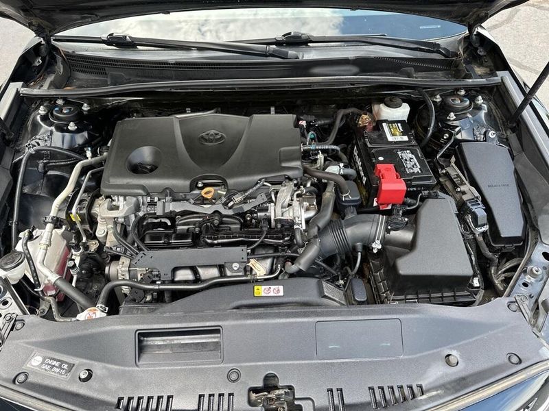 Used 2019 Toyota Camry LImage 15