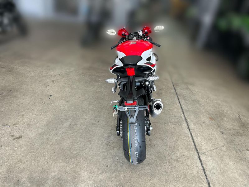 New 2026 Yamaha YZF-R1 70TH ANNIVERSARY EDITION Image 15