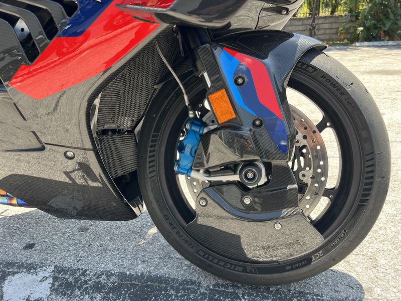 2024 BMW M 1000 RR Competition 