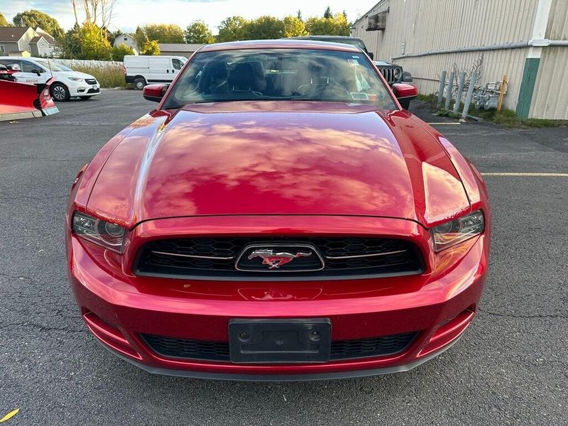 2013 Ford Mustang V6Image 4