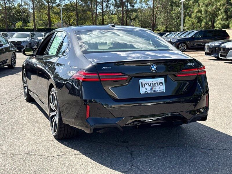 New 2027 BMW 5 Series 530i xDriveImage 10