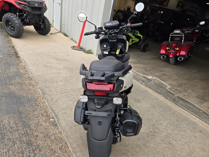 NEW 2026 YAMAHA ZUMA 125 Image 8