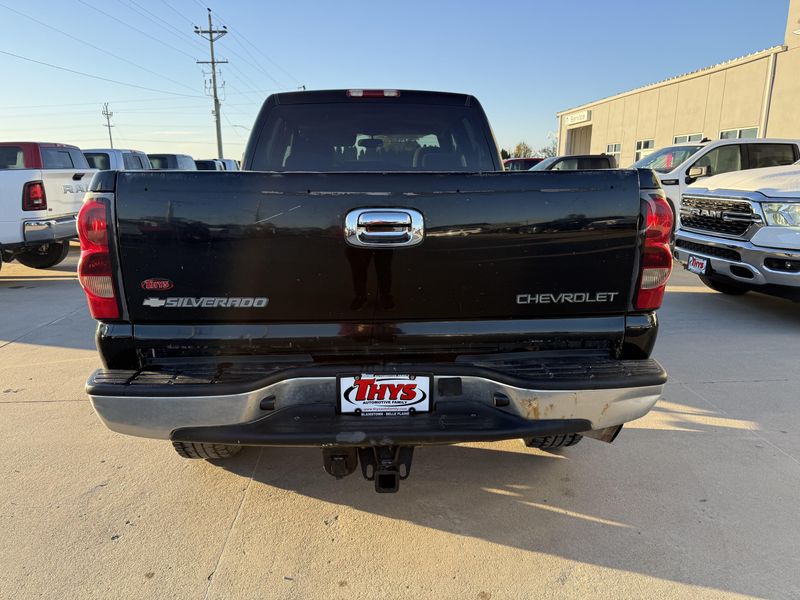 Used 2005 Chevrolet Silverado 2500HD LSImage 28