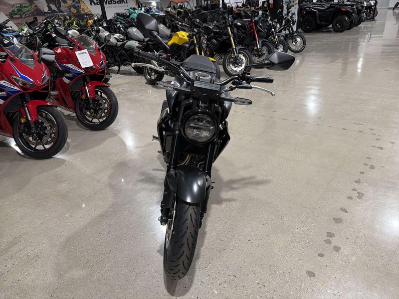 New 2026 Honda CB300R ABS Image 12