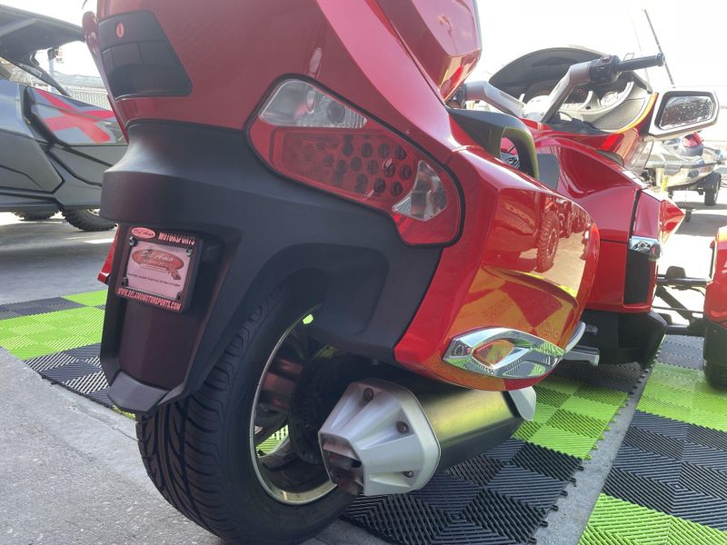 Used 2012 Can-Am RD SPYDER RT-S 991 Image 31