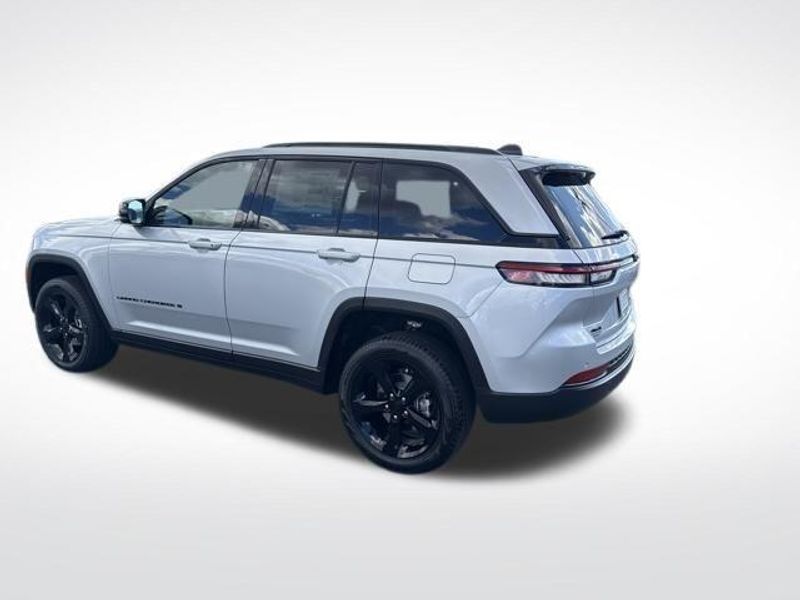 2025 Jeep Grand Cherokee Limited 4x4