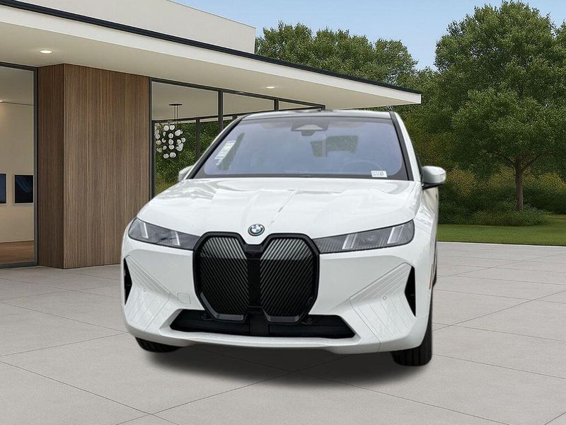 New 2026 BMW iX xDrive60Image 3
