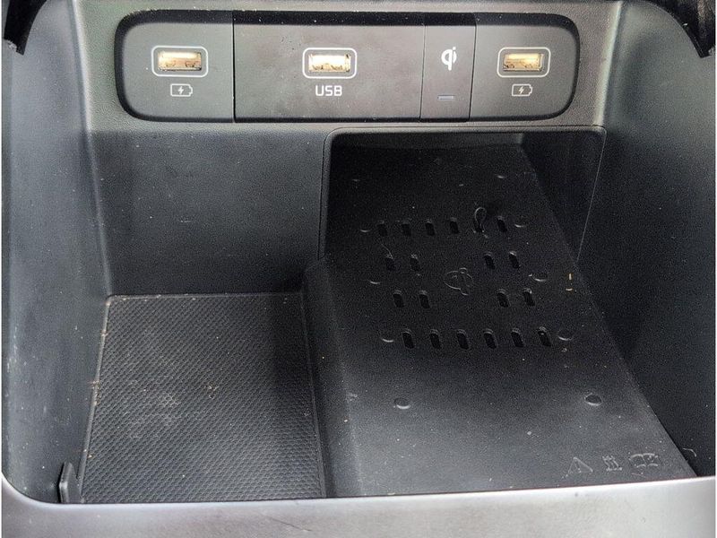 Used 2023 Kia Sorento SImage 17