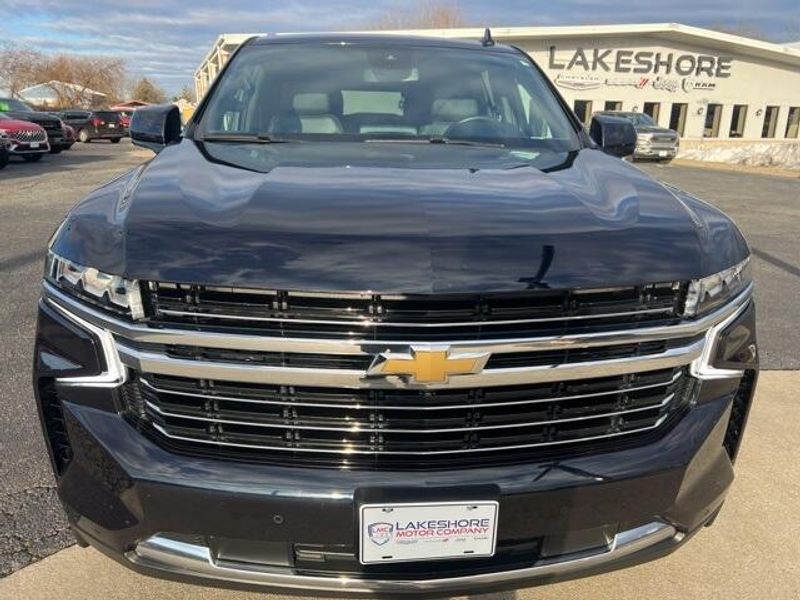 2023 Chevrolet Tahoe LTImage 2