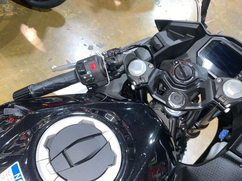 New 2025 Kawasaki NINJA 500 SE ABS Image 16