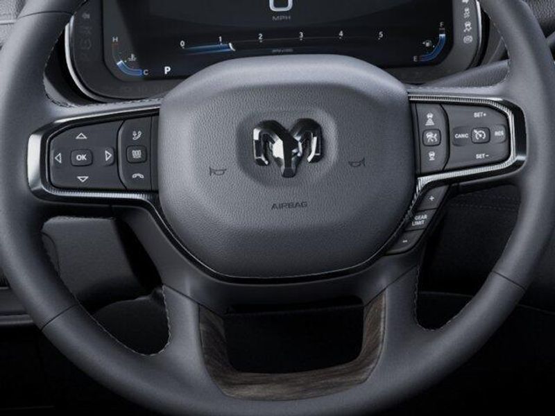New 2027 RAM 2500 Limited Crew Cab 4x4 6