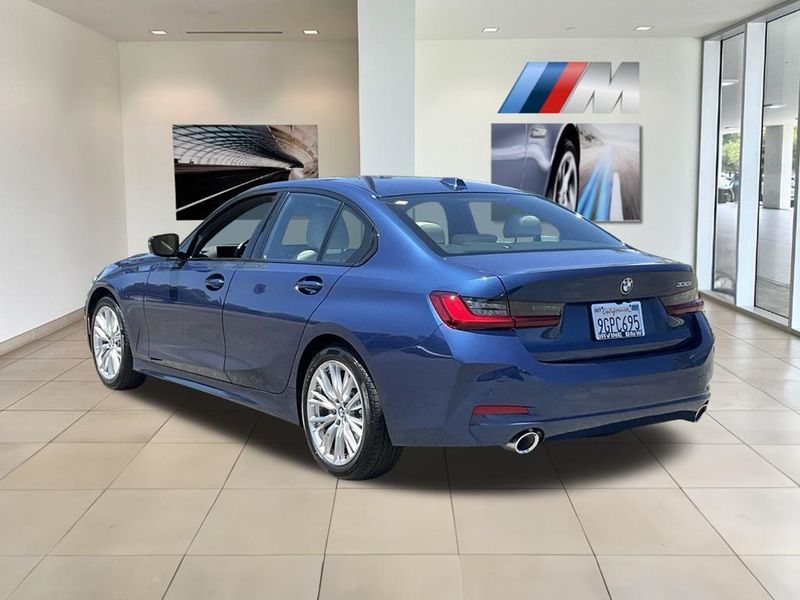 2023 BMW 3 Series 330iImage 5