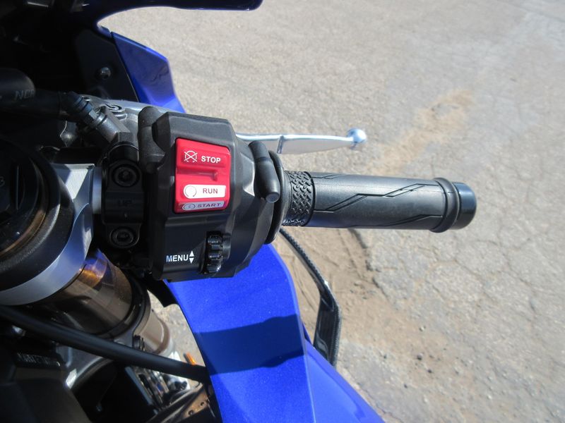 NEW 2026 YAMAHA YZF-R1 Image 22