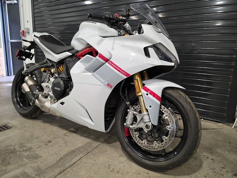 2024 Ducati Supersport 950 S