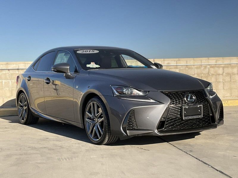 2018 Lexus IS 300Image 2