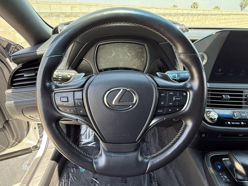 2021 Lexus LS 500Image 22