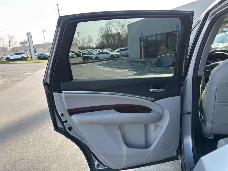 2016 Acura MDX 3.5LImage 18