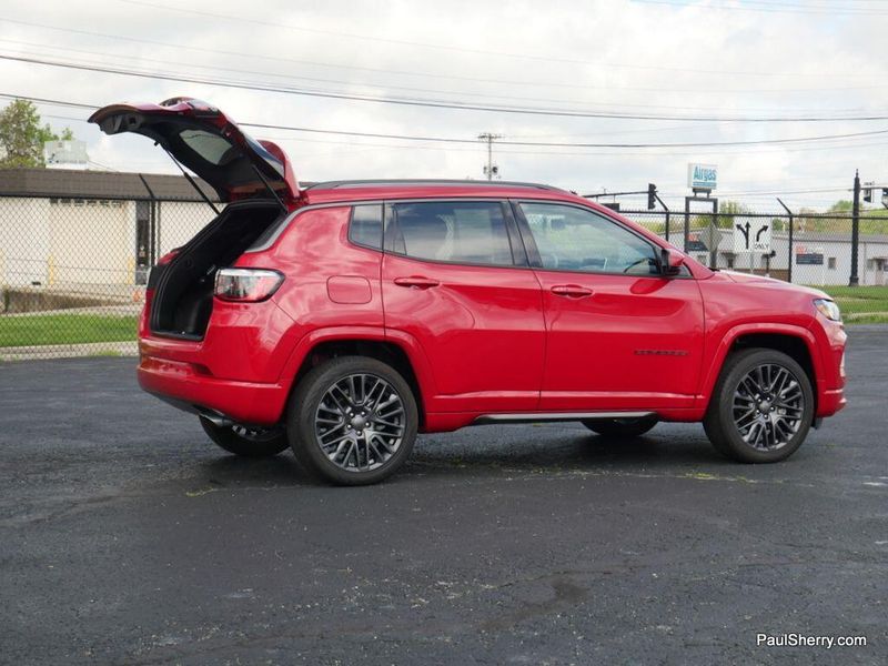 2022 Jeep Compass (RED) EditionImage 12