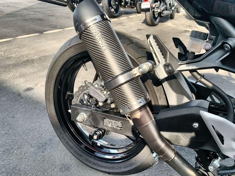 Used 2023 Kawasaki Z400 ABS Image 23