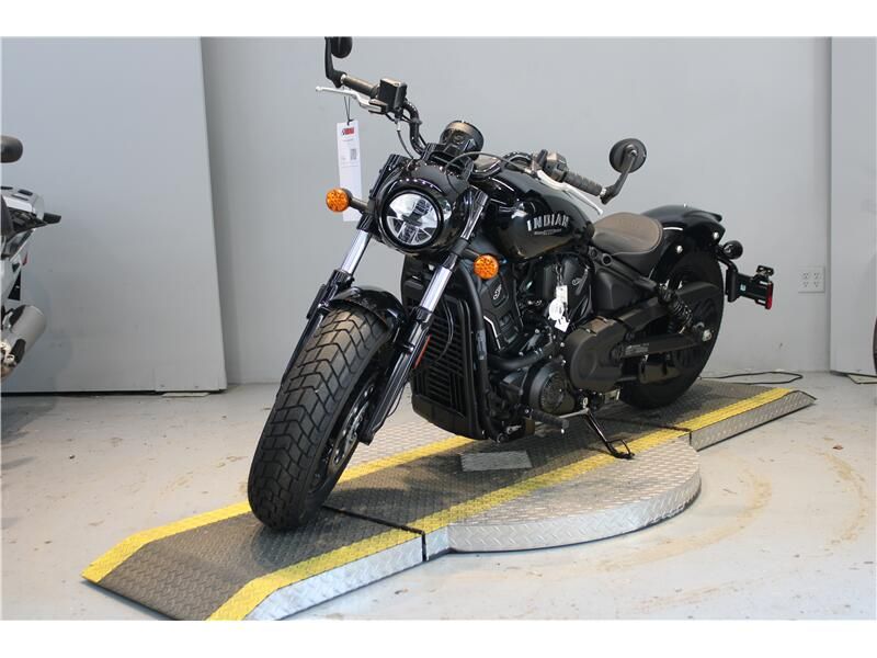 Used 2025 Indian Motorcycle SCOUT BOBBER Image 8