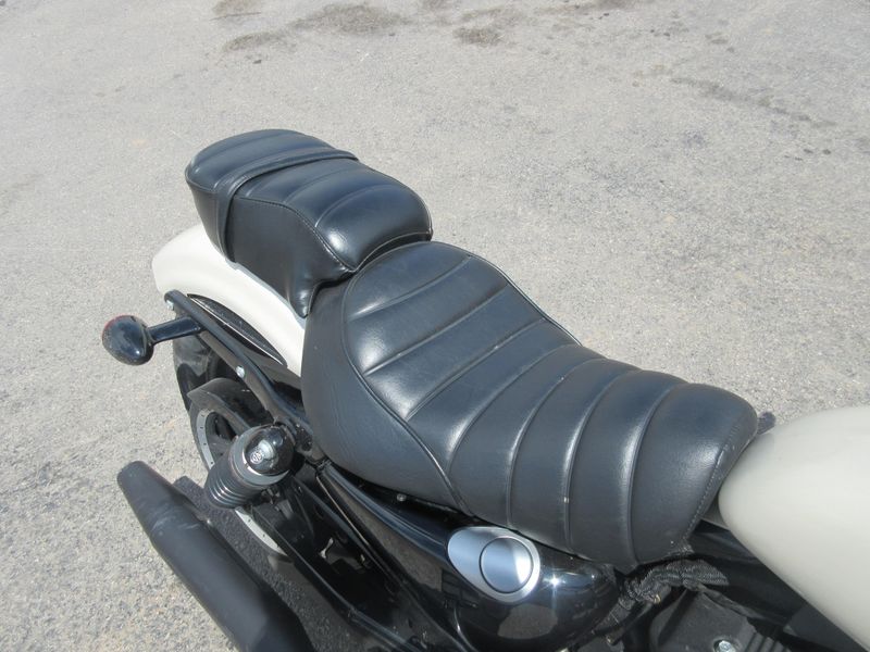 USED 2022 HARLEY SPORTSTER IRON 883 Image 14