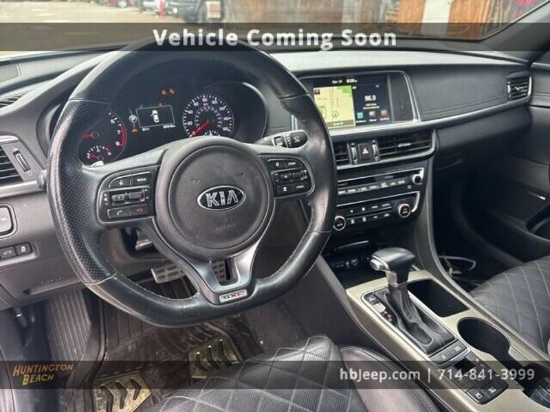 2016 Kia Optima SXLImage 10