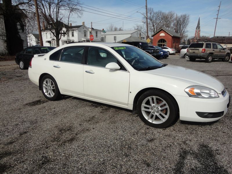 2008 Chevrolet Impala LTZImage 11