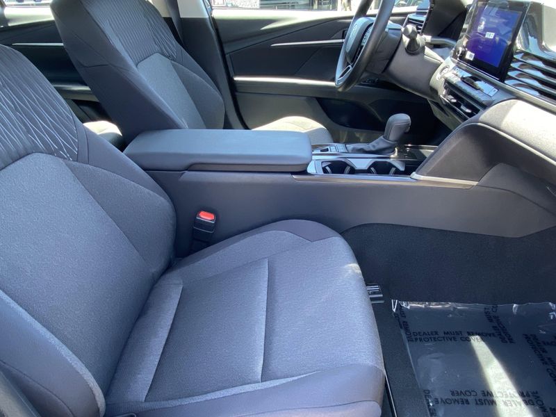 New 2025 Toyota Camry Image 10