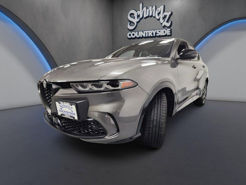 Used 2025 Alfa Romeo Tonale 2.0T AWD w/SunroofImage 12