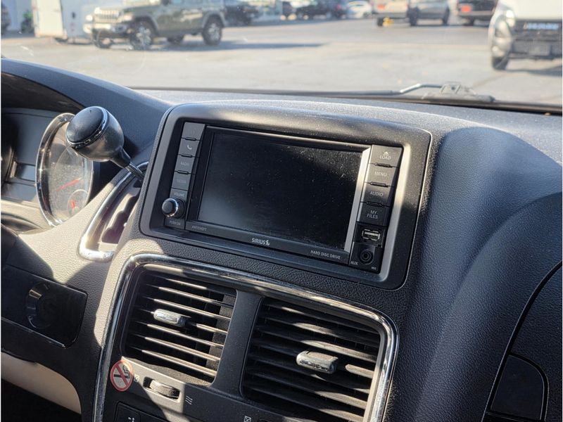 Used 2019 Dodge Grand Caravan SXT