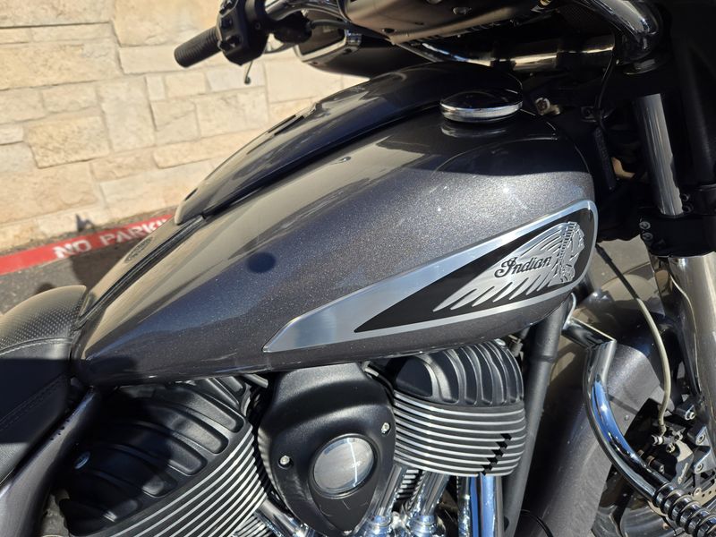 2019 Indian ChieftainImage 10