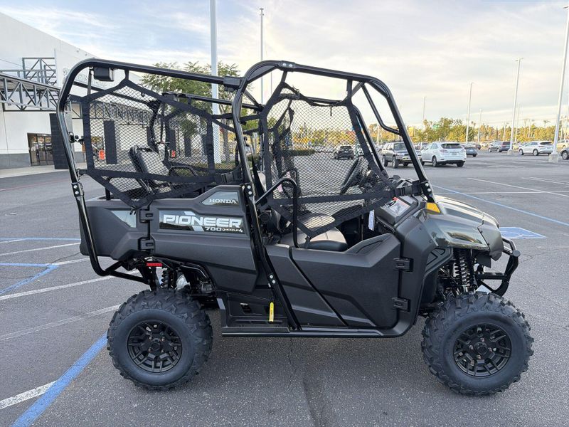 New 2026 Honda PIONEER 700-4 DELUXE Image 18