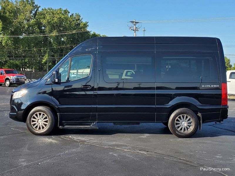 2023 Mercedes-Benz Sprinter 2500 Standard Roof 4-Cyl Diesel HOImage 11