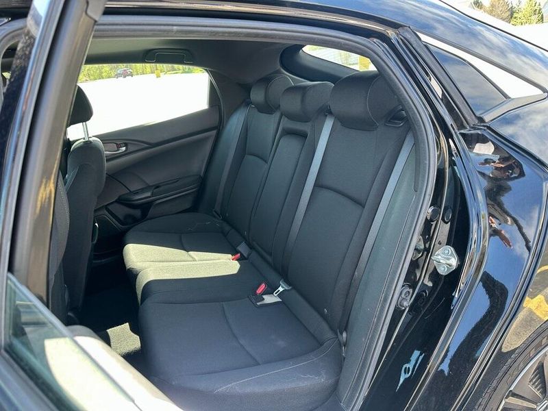 2019 Honda Civic EXImage 17