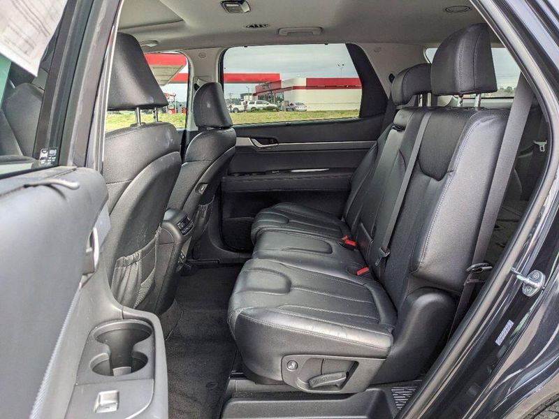 Used 2022 Hyundai Palisade SELImage 23