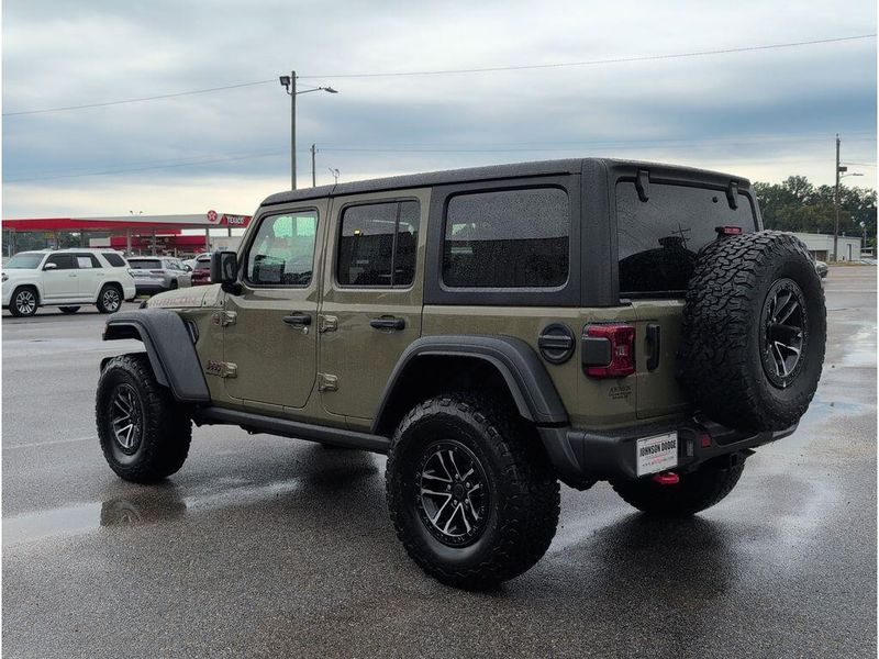 New 2025 Jeep Wrangler 4-door RubiconImage 3