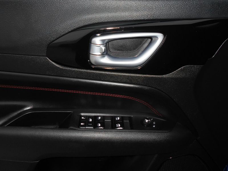 2023 Jeep Compass TrailhawkImage 15