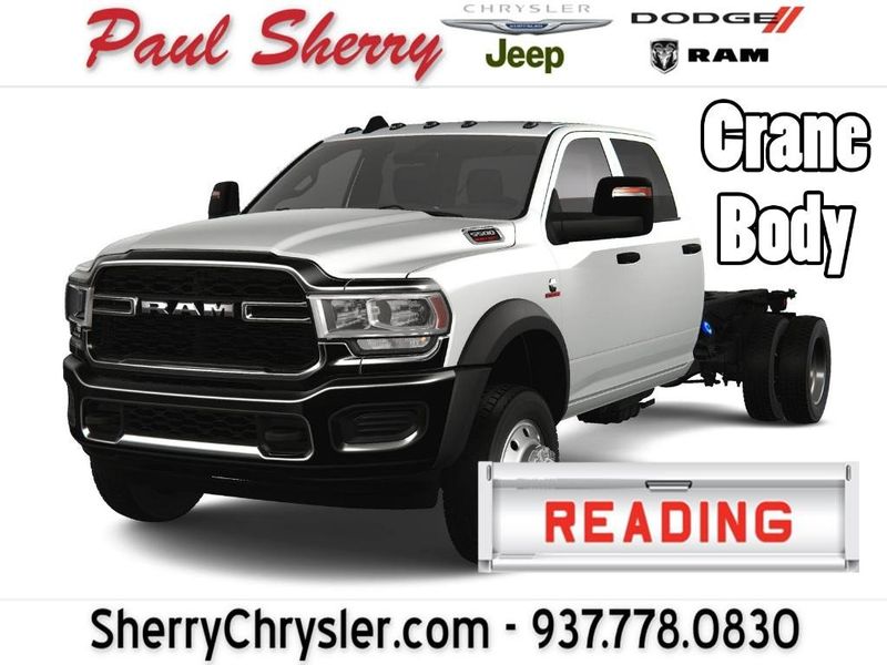 2023 RAM 5500 Chassis Image 1