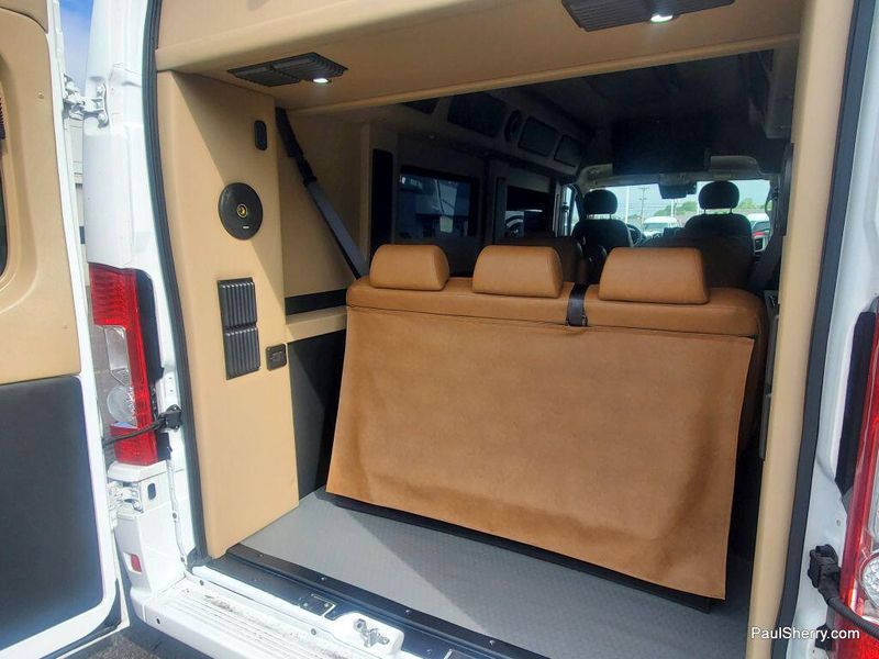 2024 RAM Promaster 3500 Slt+ Window Van High Roof 159