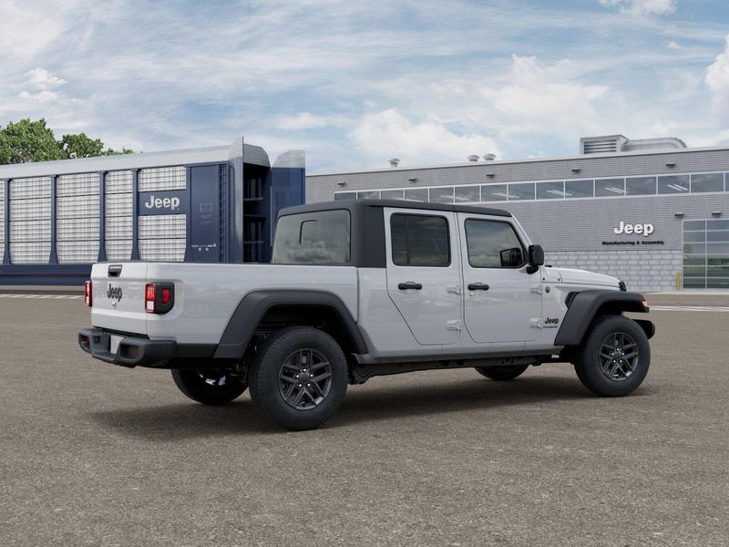 New 2026 Jeep Gladiator Sport 4x4