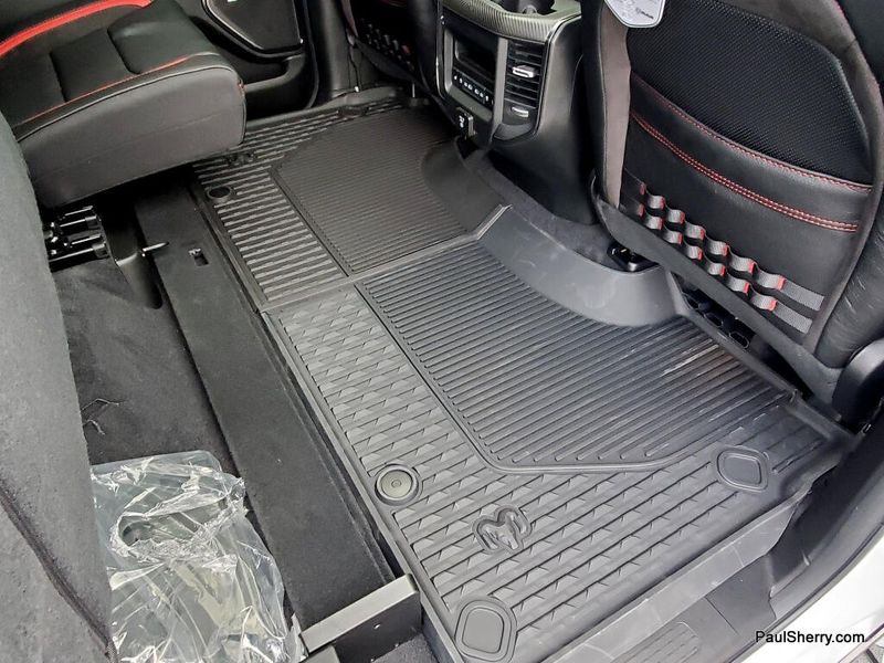 New 2026 RAM 1500 Rho Crew Cab 4x4 5'7' Box
