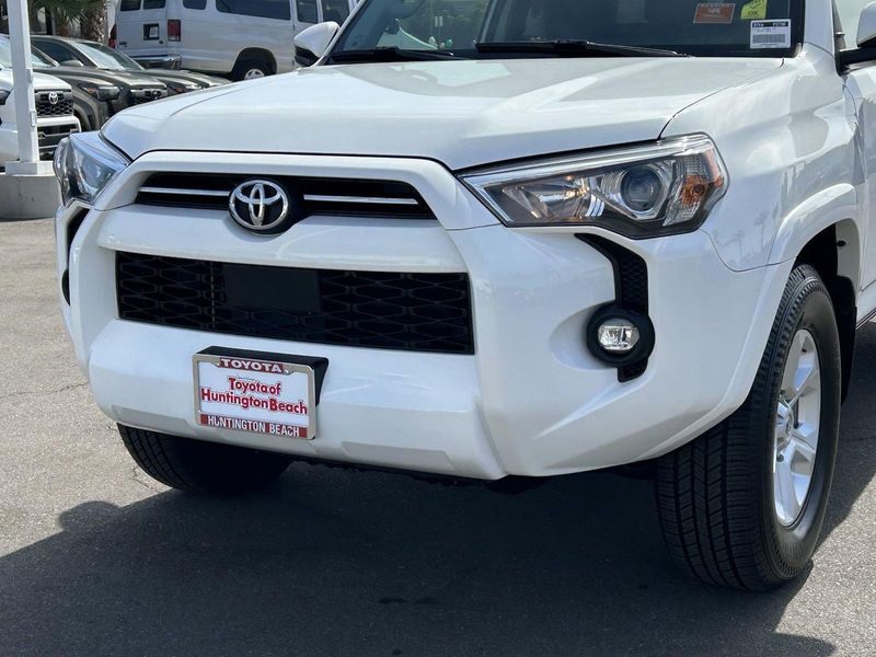 2023 Toyota 4Runner SR5Image 9