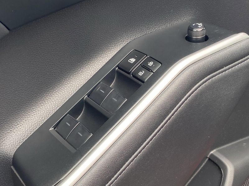 Used 2023 Toyota Highlander XSEImage 19