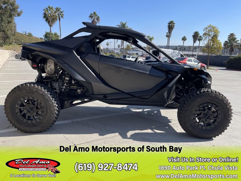 2025 Can-Am MAVERICK R X RS 999T DCTImage 3