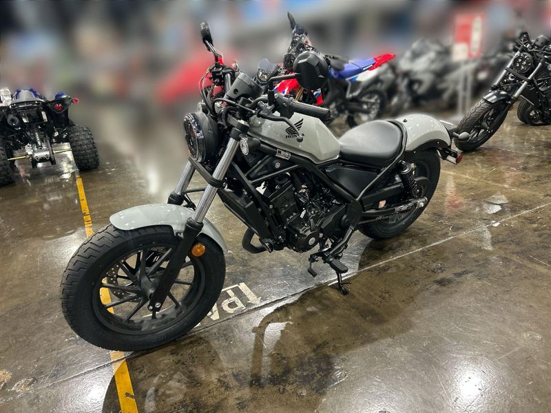 New 2026 Honda REBEL 300 E-CLUTCH Image 19
