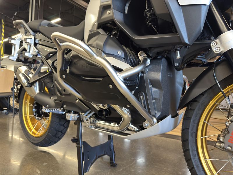 2026 BMW R 1300 GS Adventure - TROPHY - RACING BLUE METALLIC 