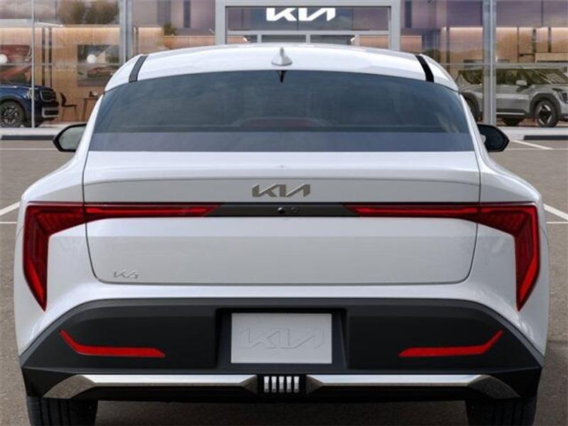 2025 Kia K4 EXImage 13