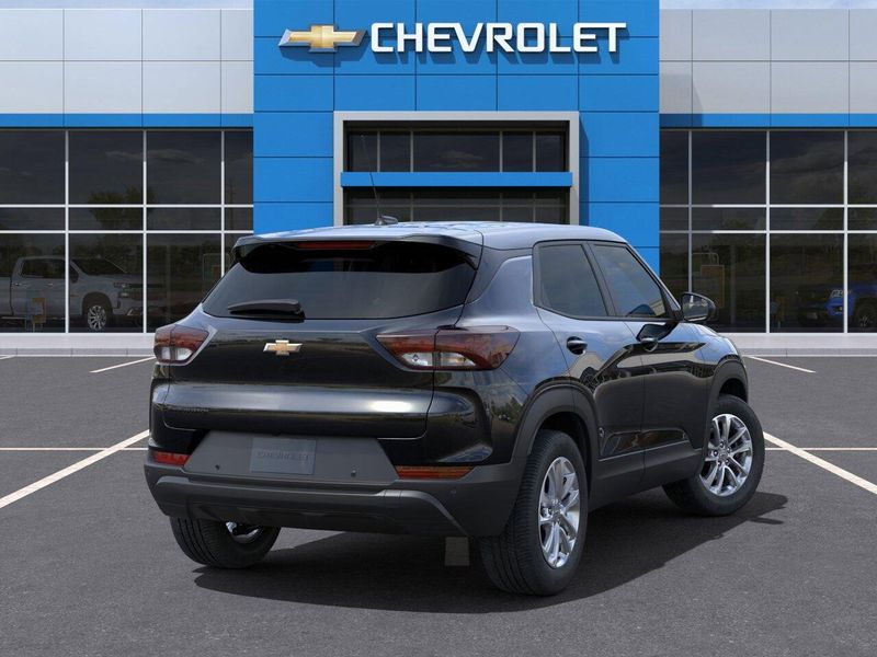 2024 Chevrolet Trailblazer LSImage 4